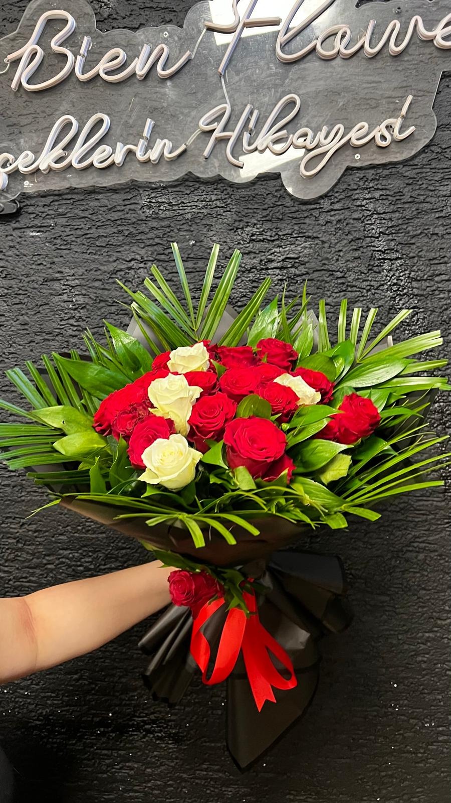 21'li Gül Buketi